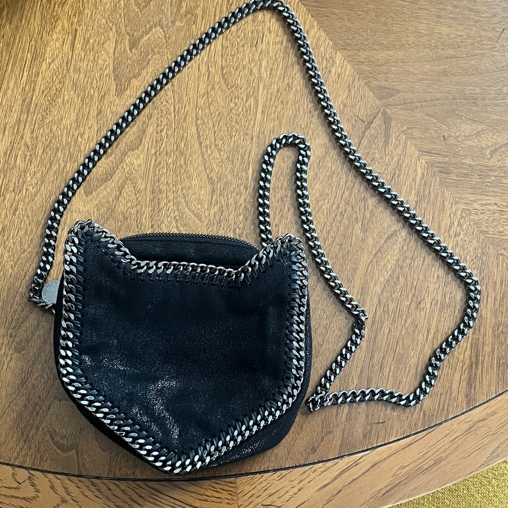 Stella McCartney Black Crossbody cat shaped Bag with Silver Chain